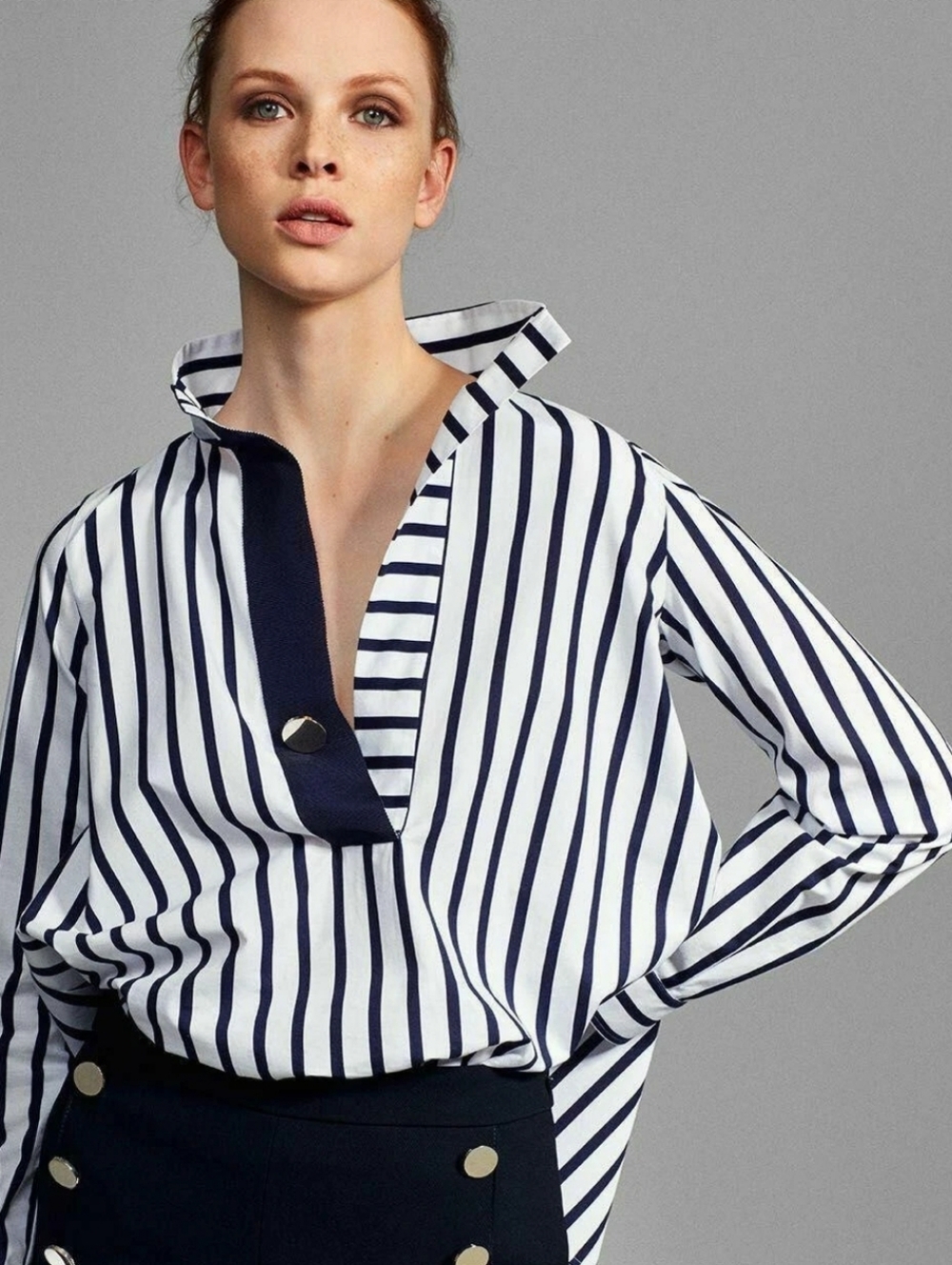 Ryegrass NWT Womens Size 1X White/Navy Striped Button Collared V-Neck Long Slee